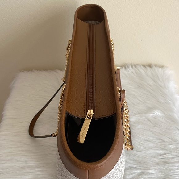 Michael Kors - Picture 7 of 8